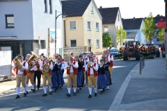 2019-04-30_Maibaumaufstellen_001