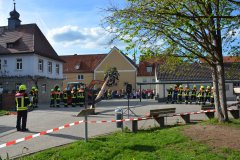 2023-04-30_Maibaumaufstellen_065