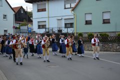 2023-04-30_Maibaumaufstellen_103
