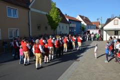 2025-04-30_Maibaumaufstellen_012