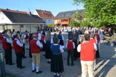 2025-04-30_Maibaumaufstellen_017